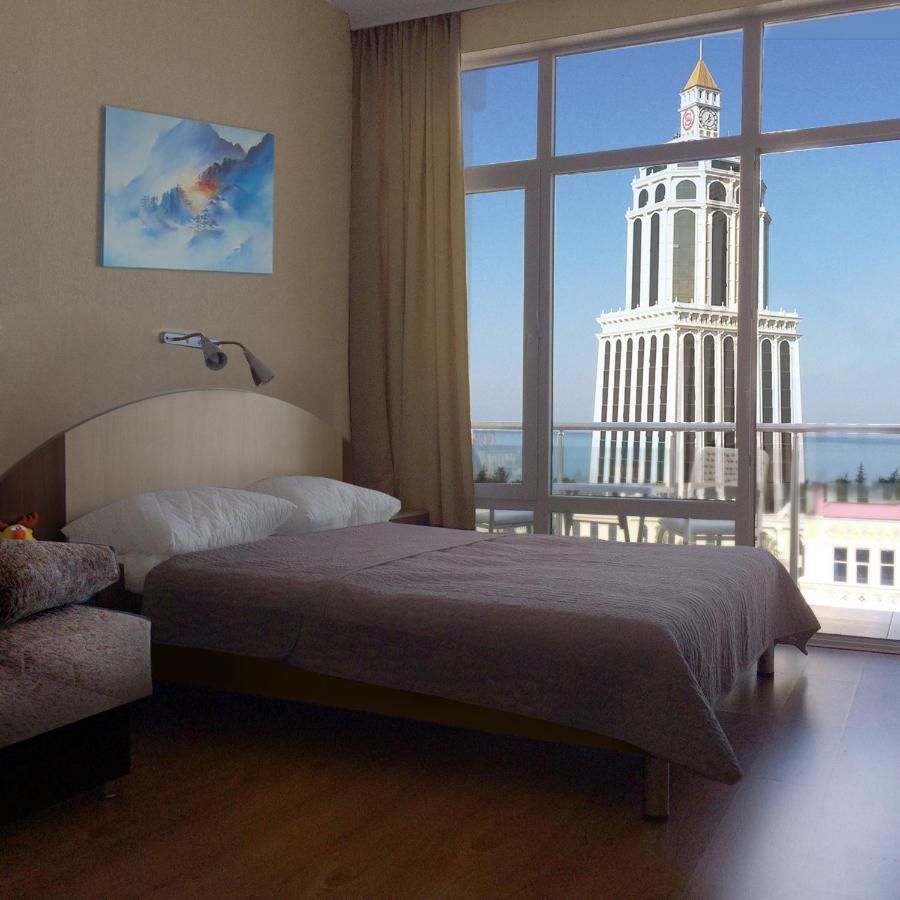 Apartments In The Center Of Batumi Esterno foto