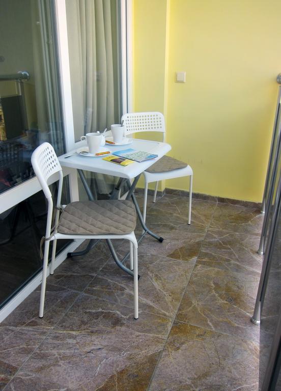 Apartments In The Center Of Batumi Esterno foto